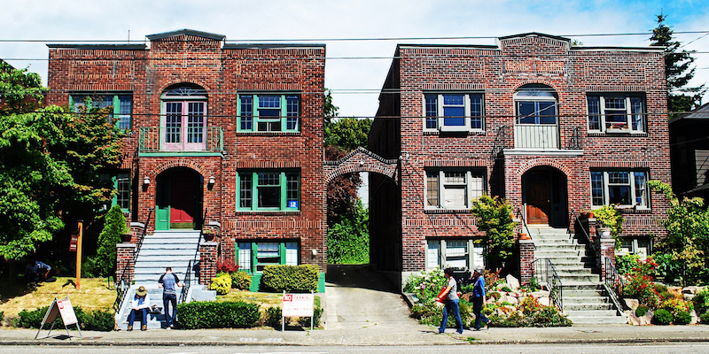 neighborhood-manhattan-seattle-apartments-capitol-hill.jpg